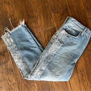 CUTE FREE PEOPLE JEANS